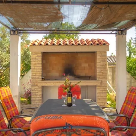 Tiffany Prázdninový dům *